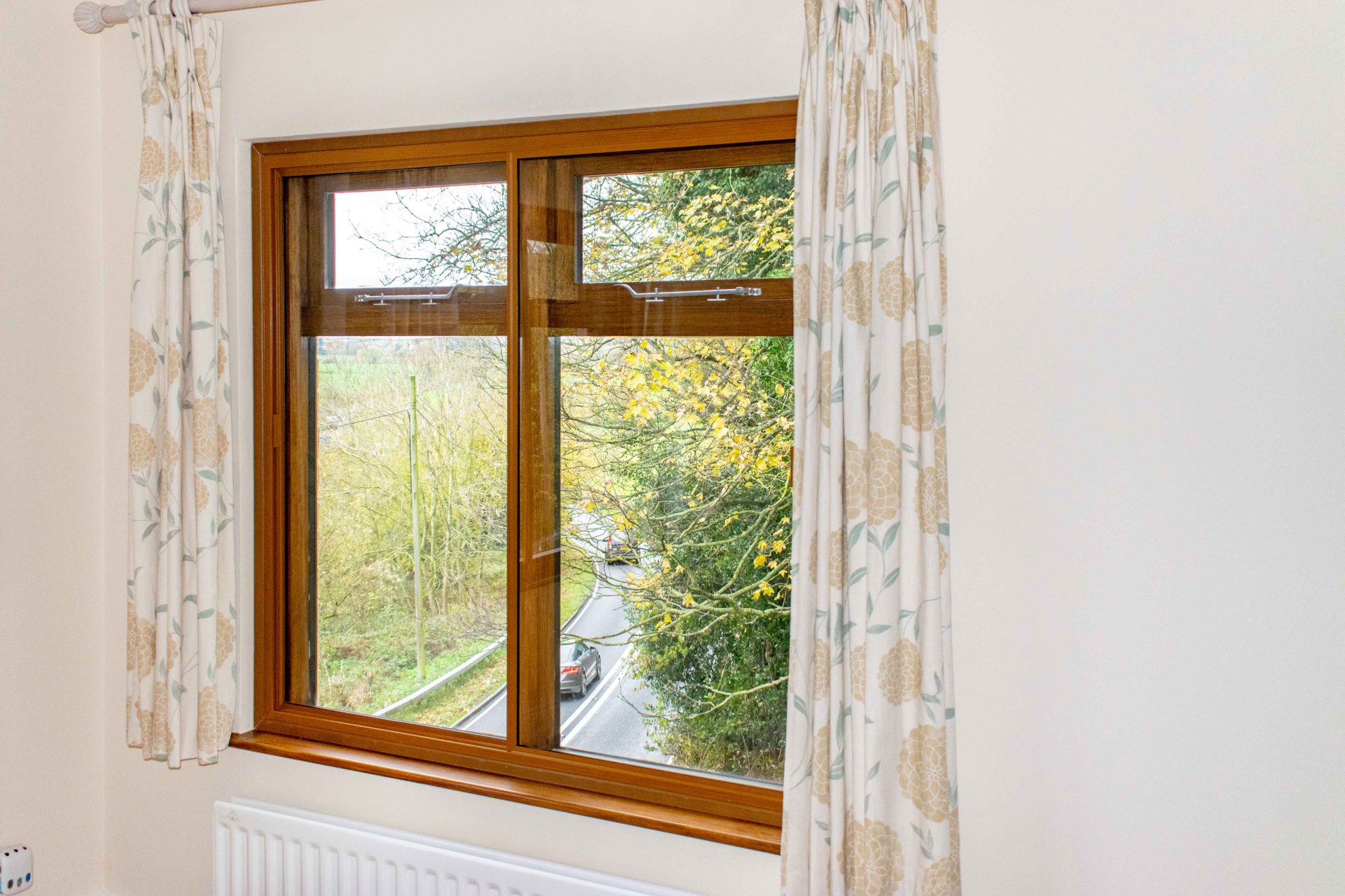 Secondary glazing windows