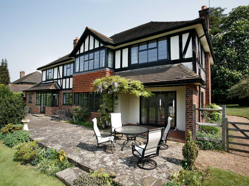 What is A Casement Window and How Will It Benefit Your Home