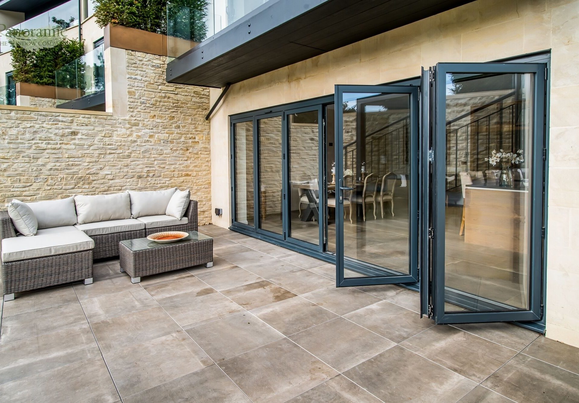 aluminium bifold doors