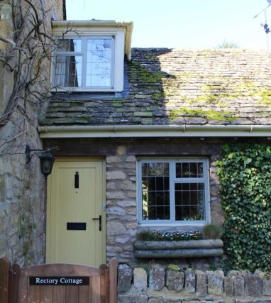 Crittall windows in pretty cottage in Worcestershire village